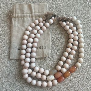 twine and twig necklace!